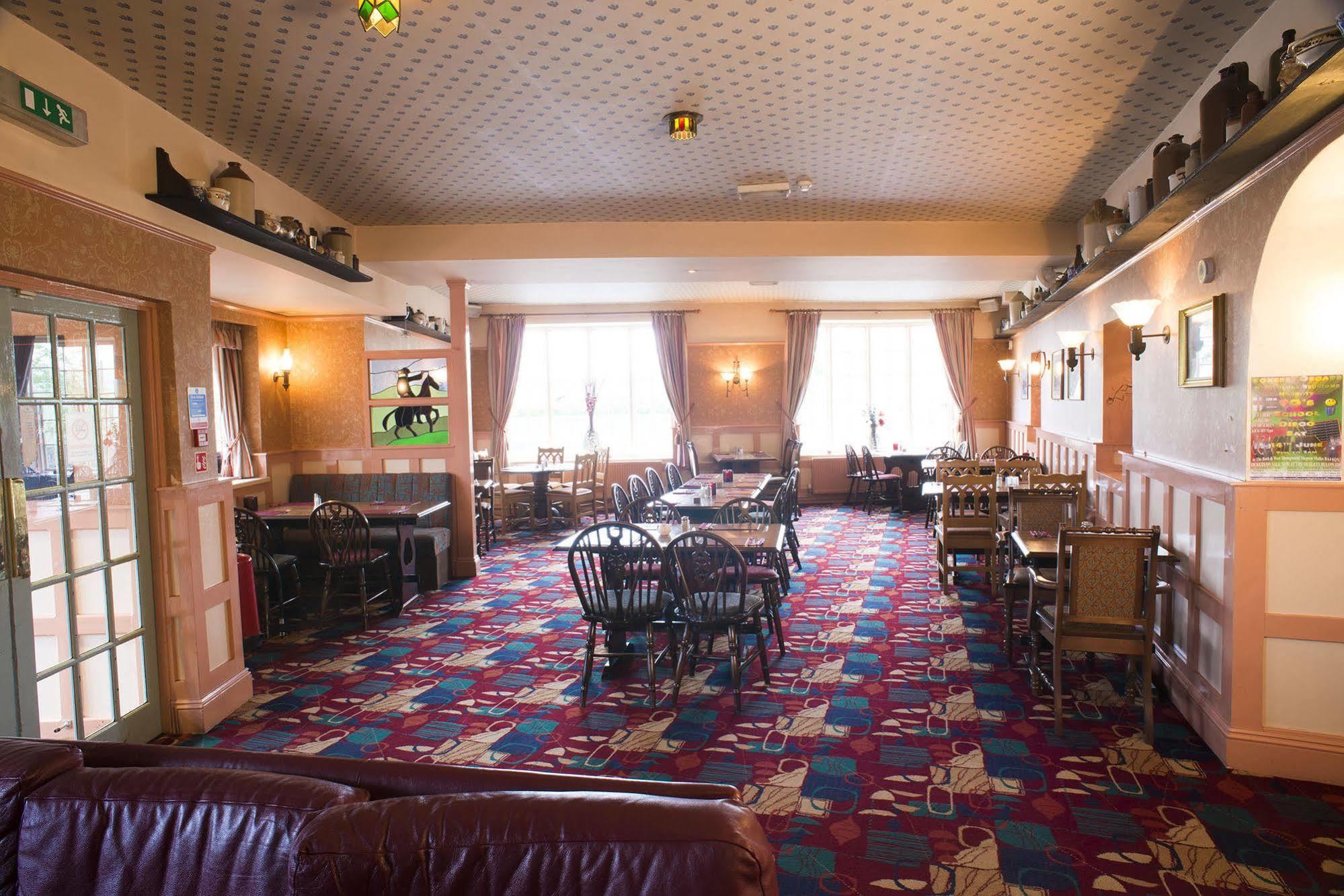 שפטון מאלט The Highwayman Inn מראה חיצוני תמונה